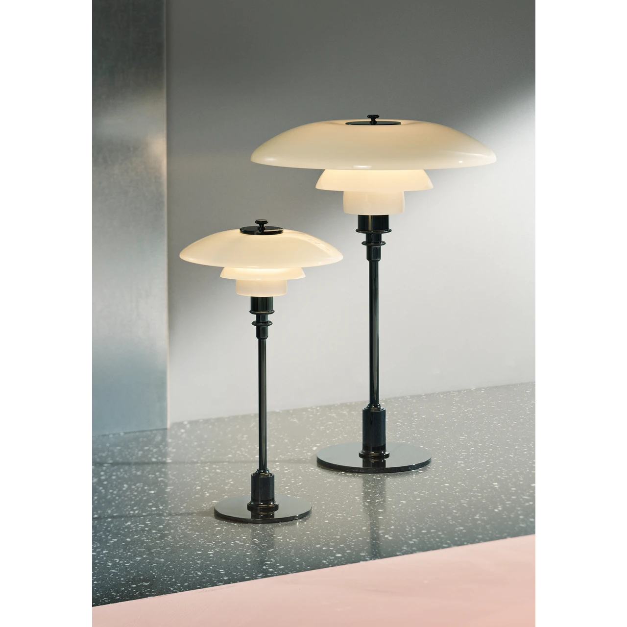 PH 3 2 Table Lamp Black Metallic Louis Poulsen Buy online